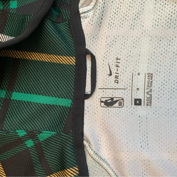 Nike dry fit special edition Boston Celtics  New never worn - Picture 7 of 10